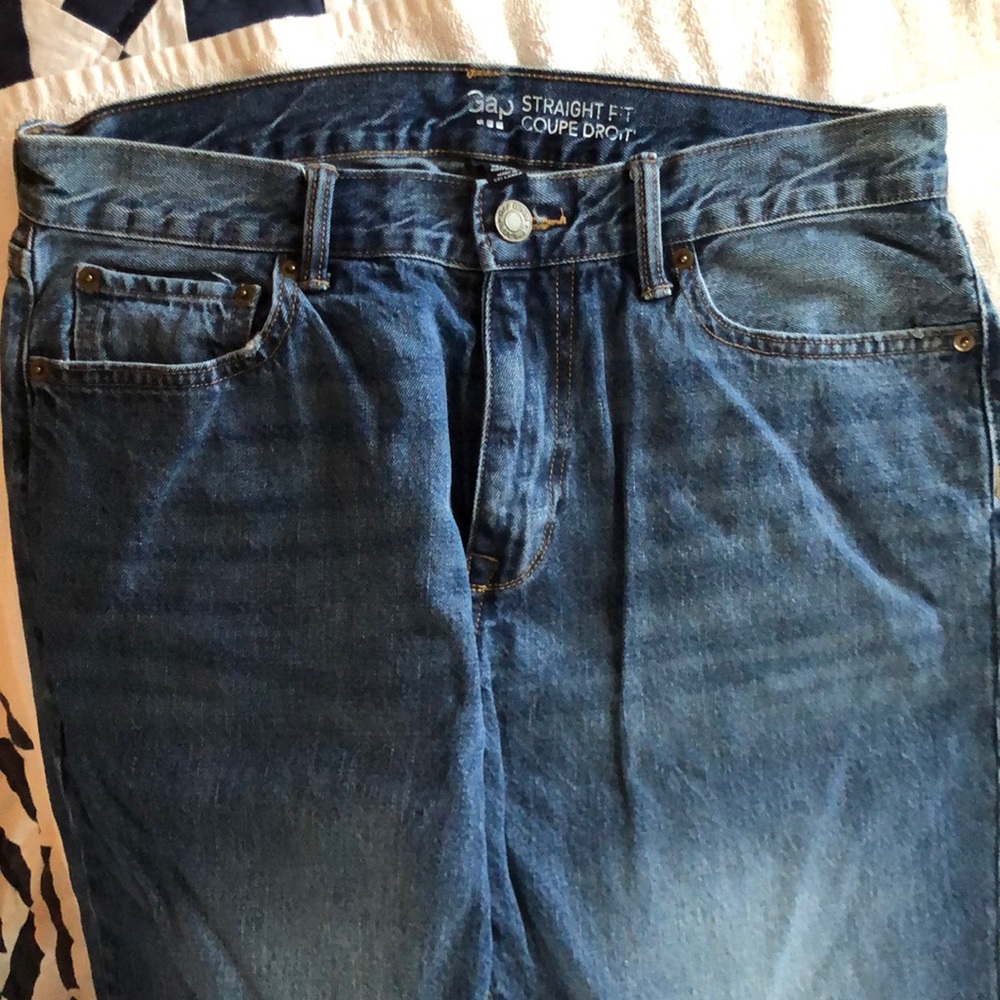 Gap Jeans Straight Fit Size 34x32